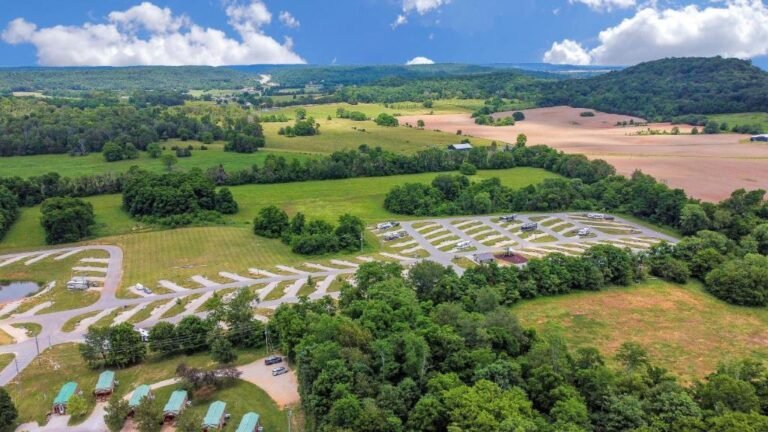 Mammoth Cave City: Gateway to Adventure