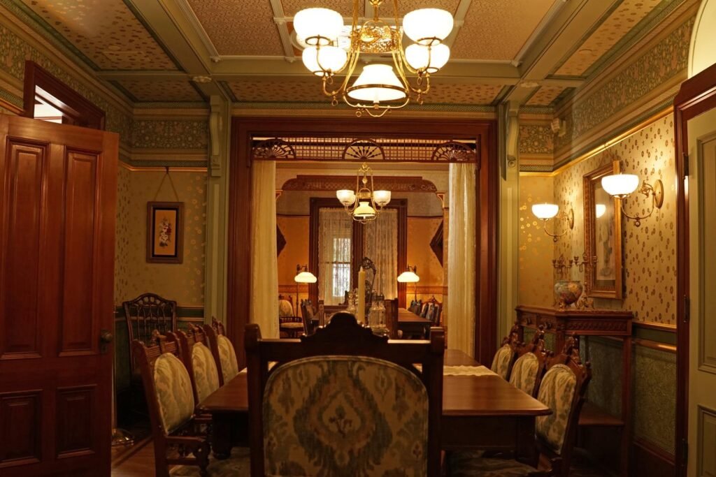 Winchester Mystery House